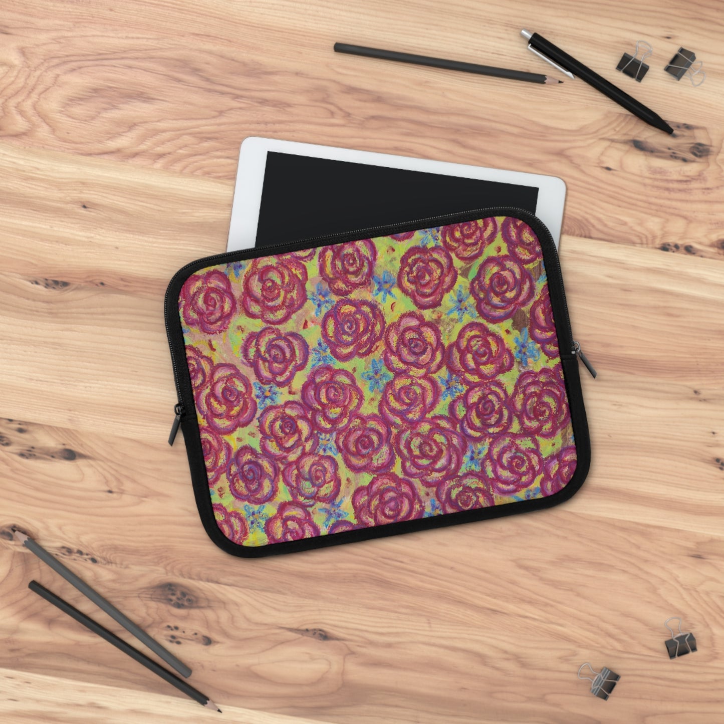 Art Laptop/Tablet Sleeve - Magenta Roses